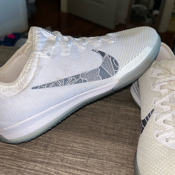 Nike mercurial indoor shows women size 6.5 - Picture 2 of 6